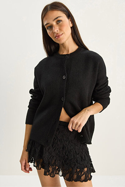 Bianco Lucci Women's Crew Neck Basic Knitwear Cardigan 60283776