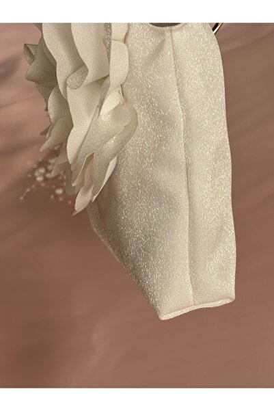 GUSTELLO White Silver Metal D Handle 3D Rose Motif Handbag |   Wedding/Invitation Combinations