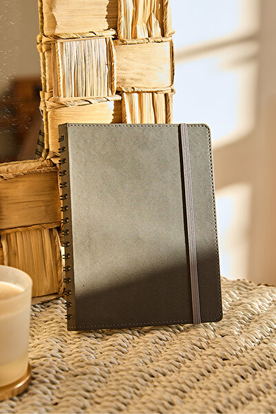 locko Kişiye Özel Siyah Lastikli Vegan Deri Gizli Spiralli 240 Sayfa Çizgili ...