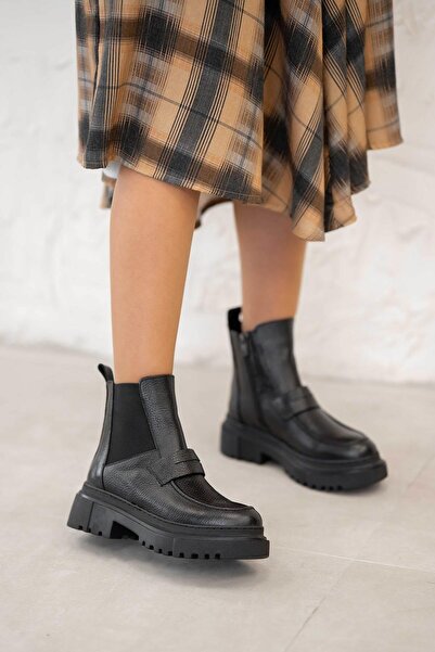 Parponi Adda Шкіряні жіночі черевики на гумовій підошві KSİYAH