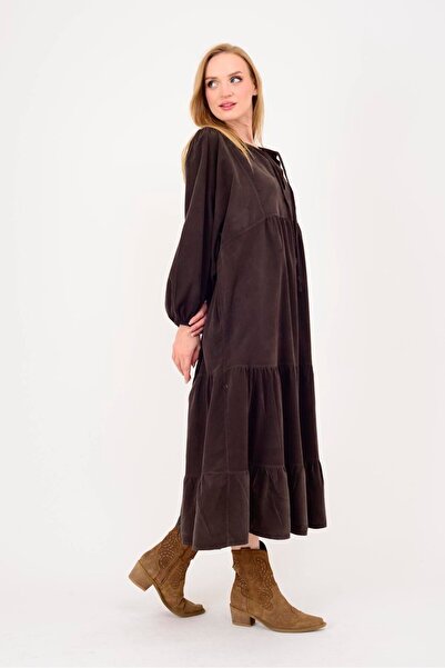 Park Moda 2261 LOVA ROCHIE DE CATIFELĂ CU DECOLTEU ÎN V