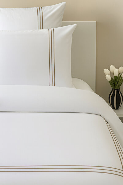 Gentelle Sirr Gold 5-Piece Super King Hotel Duvet Cover Set