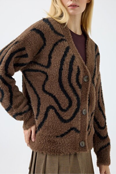 HARMONY GLOBAL Women's Brown Oversized Zebra Patterned Soft Textured Plush Knitwear Cardigan 2520