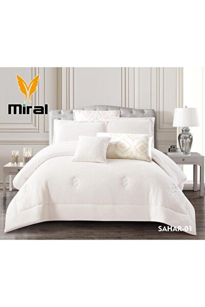 SNOOZYL Single and twin winter bedspreads are characterized by their exceptional softness and indescribable comfort.