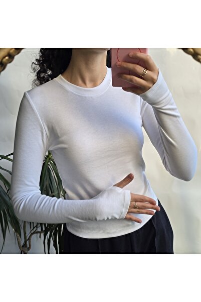 Pelinin Butiği Beyaz Parmak Geçmeli Body Tişört – Bisiklet Yaka