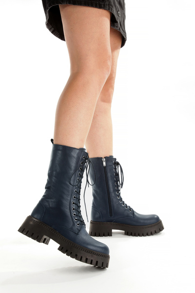 LUNA SHOES Hakiki Deri Lacivert Uzun Bağcıklı Kalın Taban Kadın Bot – Şık ve Dayanıklı Kış Modası