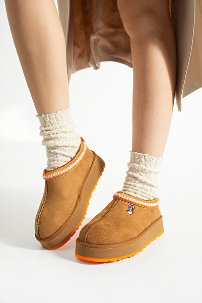 TexFoot Παντόφλες Tazz με πολύχρωμη σόλα με επένδυση από γούνα από σουέτ για την ημέρα του Αγίου Βαλεντίνου