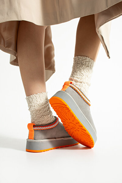 TexFoot Παντόφλες Tazz με πολύχρωμη σόλα με επένδυση από γούνα από σουέτ για την ημέρα του Αγίου Βαλεντίνου