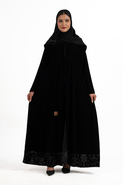 Hasnaa Abaya Lujain abaya with shiny embroidery inserts at the bottom of the abaya