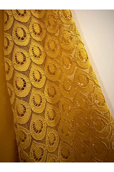 MEGHAN L.A Lace Detailed V-Neck Blouse