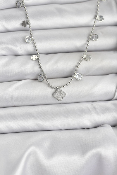 Clariss Brass Silver Color Clover Model Women's Necklace