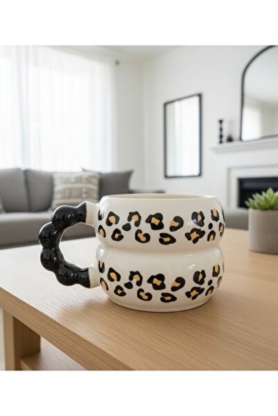 İZart Bead Handle Layered Wrapped Leopard Pattern Fully Handmade Ceramic Mug