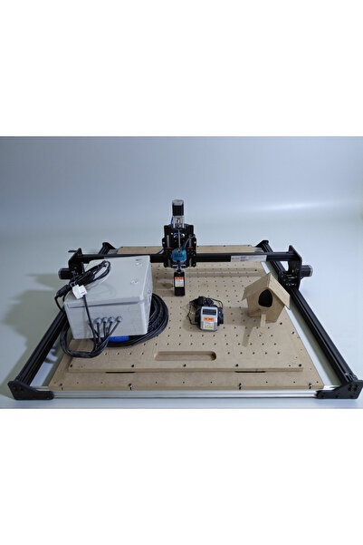 zetcarve E-SaT M5 MODEL MASAÜSTÜ CNC ROUTER + 20 WAT OPTİK GÜÇTE LAZER 2'Sİ 1 ARADA MAKİNE TAŞINABİLİR