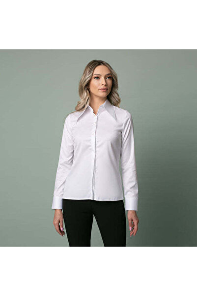 Minimalis Elegant women's white shirt with oversized collar and heart-shaped buttons