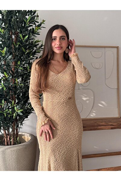 Generic Beige evening dress