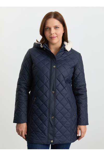 Selen Lacivert Kadın Normal Kapitone Mont 25KSL6157