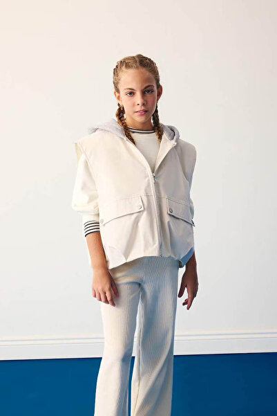 DeFacto Водоустойчива жилетка с качулка и цип за момичета, цвят екрю E7681A8/...