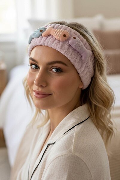 TAKIŞTIR رباط شعر من القطيفة على شكل سمكة بلون أرجواني