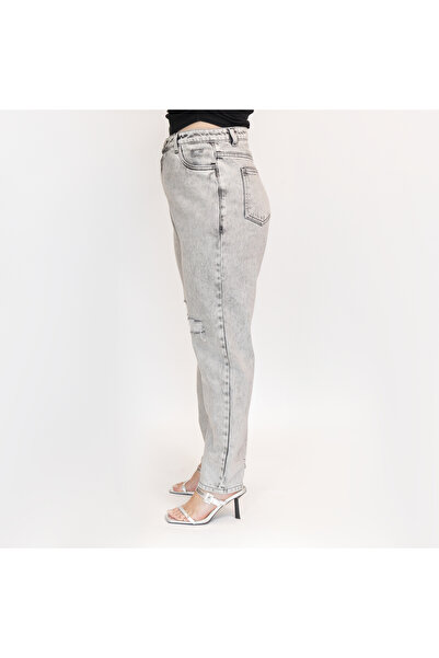 LINELLE Ladies Casual Wear – Grey Mom-Fit Cotton Denim Pants with Ripped Detailing, LLJ33223-GR