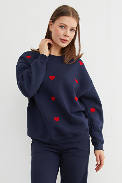 Fulla Moda 3-ниткова вишивка у вигляді серця на оверсайз-светрі