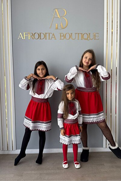 Afrodita Boutique Girls' folk costume Diana