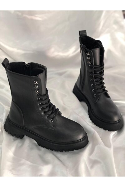 Hg Ayakkabı حذاء نيكا الأسود