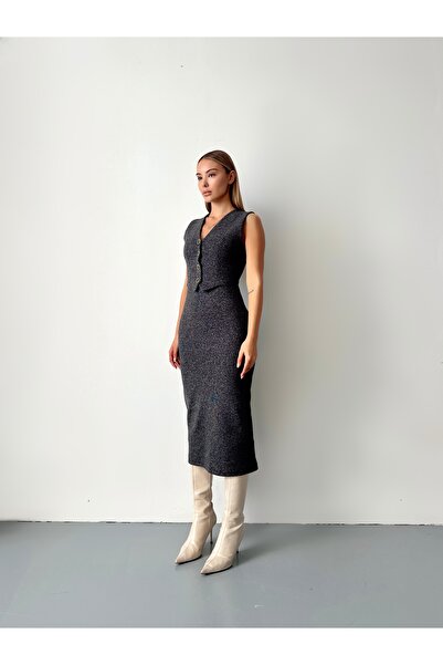 Vinales Rochie midi moale cu detaliu cu nasturi