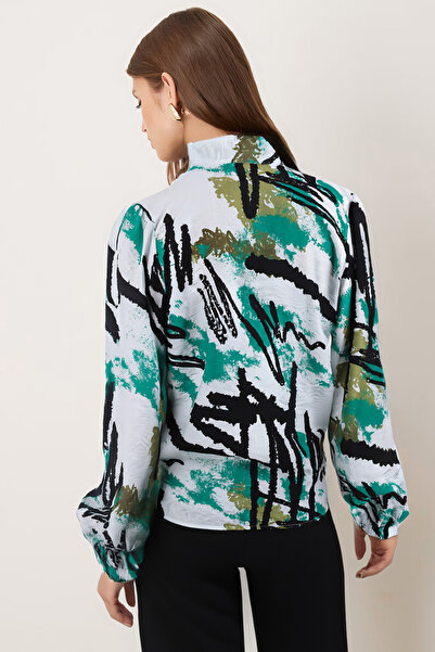 armonika Γυναικεία πράσινη μπλούζα με λαιμόκοψη και ελαστικό μανίκι ARM-25K001096