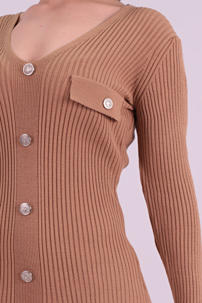 armonika Γυναικείο πλεκτό φόρεμα με λαιμόκοψη σε σχήμα V με άνοιγμα κουμπιά μπροστά ARM-26K136074