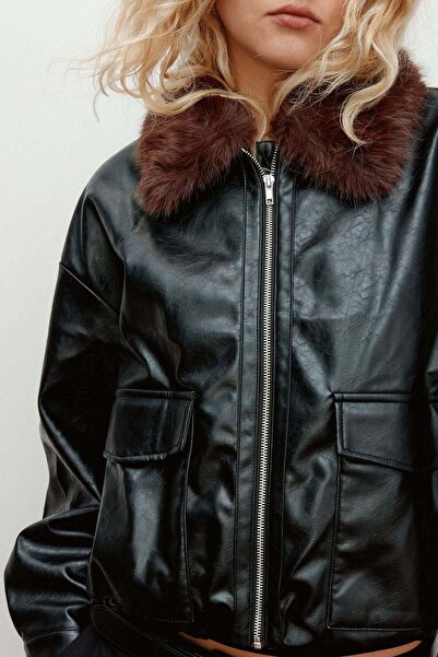 H&M سترة ذات ياقة منفوشة