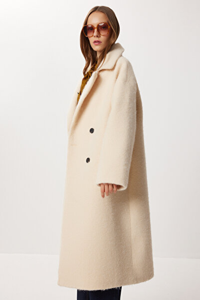 Lovelyİstanbul Kruvaze Yaka Oversize Buklet Kaban LFG0175 KREM