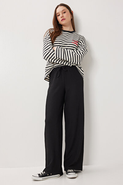 Lovelyİstanbul Wide Leg Crinkle Knitted Trousers Lci0057 Black