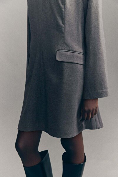 H&M Shoulder-pad dress