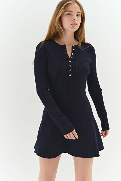 H&M Rib-knit flared-skirt dress