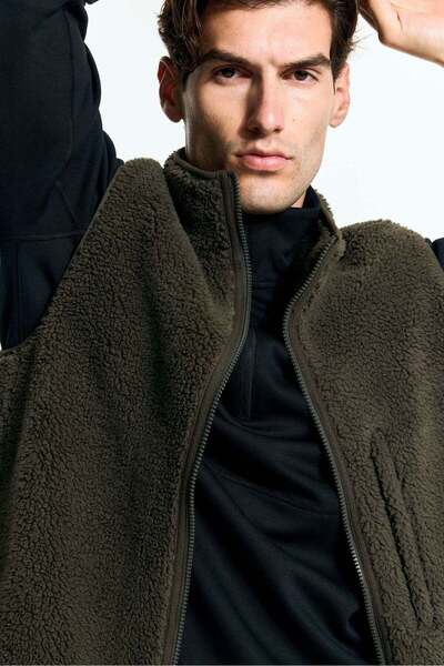 H&M Regular Fit Teddy sports gilet