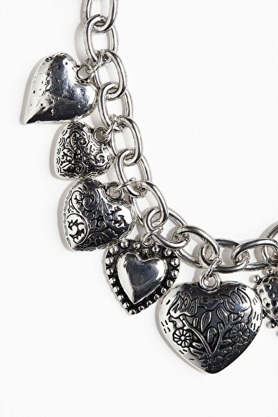 H&M قلادة سحرية