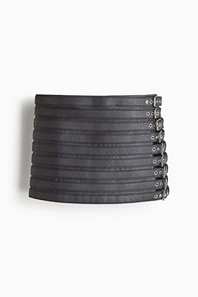 H&M Belt-detailed mini skirt