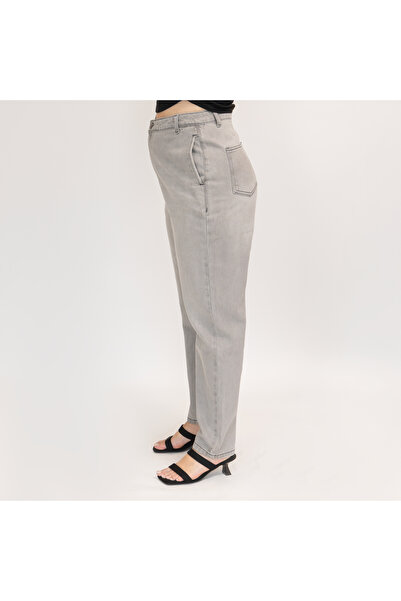 LINELLE Ladies Casual Wear – Grey Mom-Fit Cotton Denim Pants, LLJ33225-GR