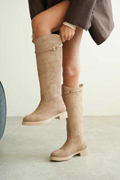 MODAADAM Women's Nantes Flat Bottom Buckle Boots - Mink