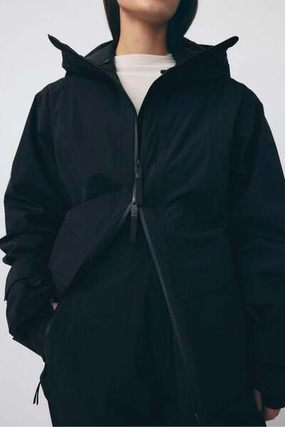 H&M سترة تزلج معزولة مع StormMove™