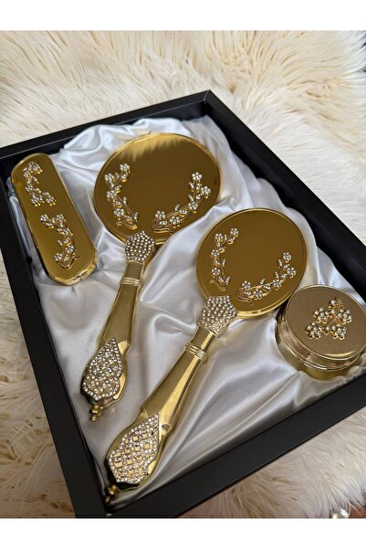 cherry queen Σετ νυφικών με χρυσό κρύσταλλο και λεπτομέρεια με μαργαριτάρια – Σετ μακιγιάζ με χτένα και βούρτσα καθρέφτη – Πολυτελές κουτί προίκας