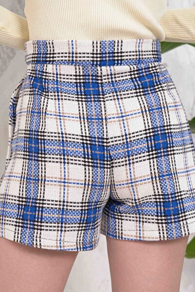 VAGGON Women's Blue Plaid Patterned Button Closure Double Pocket Shorts Vs01501