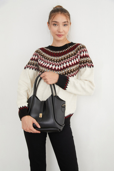 Fulla Moda Faux Leather Zippered Puppy Handbag