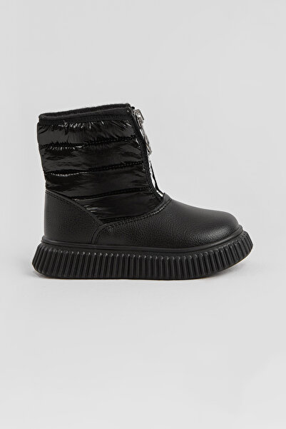 Tonny Black Children's Unisex Black Flexible Thermo Sole Warm Lined Zippered Snow Boots with Writing on the Front