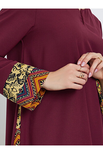 Take Two By Styli Burgundy Printed Side Panel Jalabiya