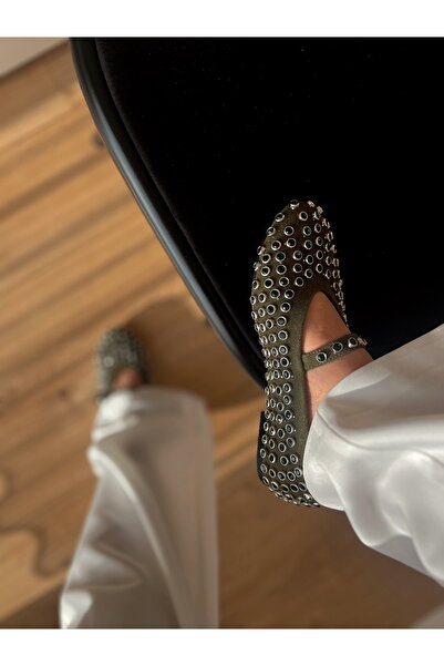 labor Selection Round Toe Suede Stone Embellished Ballerinas