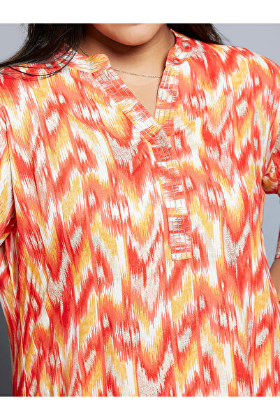 Globus By Styli Plus Size Multi Chevron Print Zari Detail Kurta and Pants Workwear Set