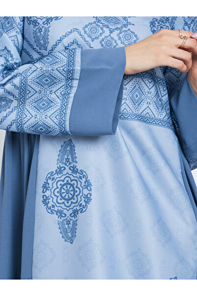 Take Two By Styli Blue Graphic Print Tiered Jalabiya