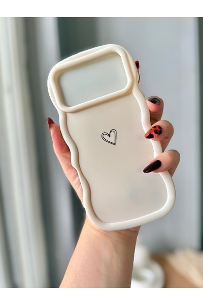 MİRAZ TASARIM iPhone 17 Pro Max Ecru Case with Heart Pattern and Wavy Edge