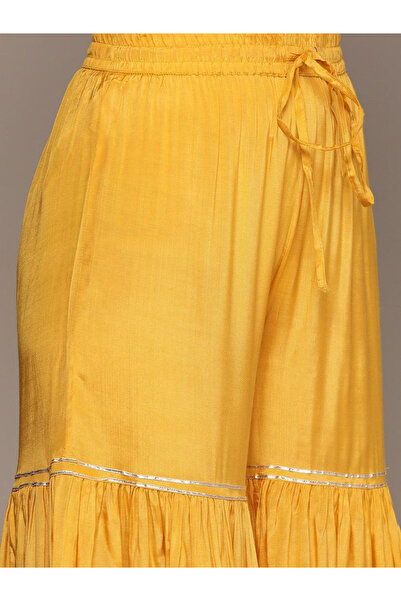 Ishin By Styli Yellow Rayon Kurta with Pants and Dupatta Set